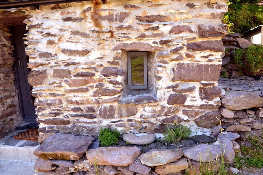 Secluded Cottage Nestled In The Beara Peninsula Killarney Exteriér fotografie